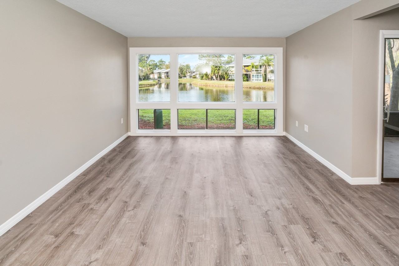 5838 Peregrine Ave - Photo 6 of 17