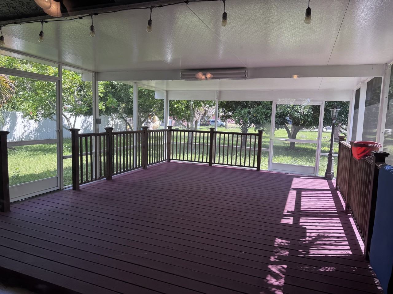 319 Northwest Byron Street #1 - Photo 6 of 12