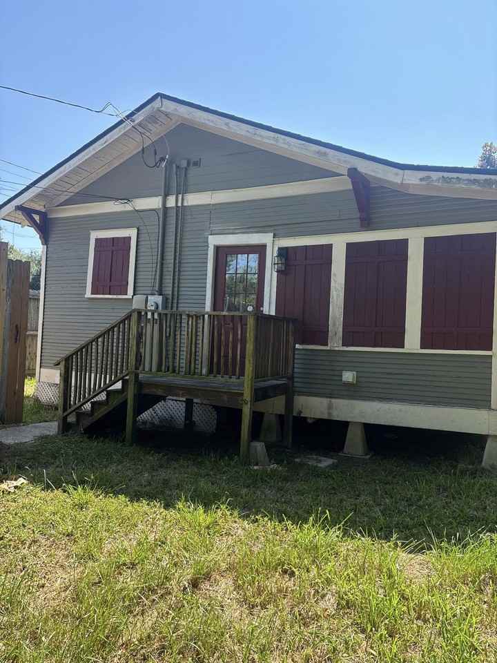 113 Texas Street #1 - Photo 7 of 21