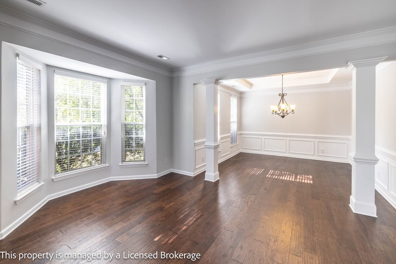 4033 Raven Rock Ct #1 - Photo 5 of 35