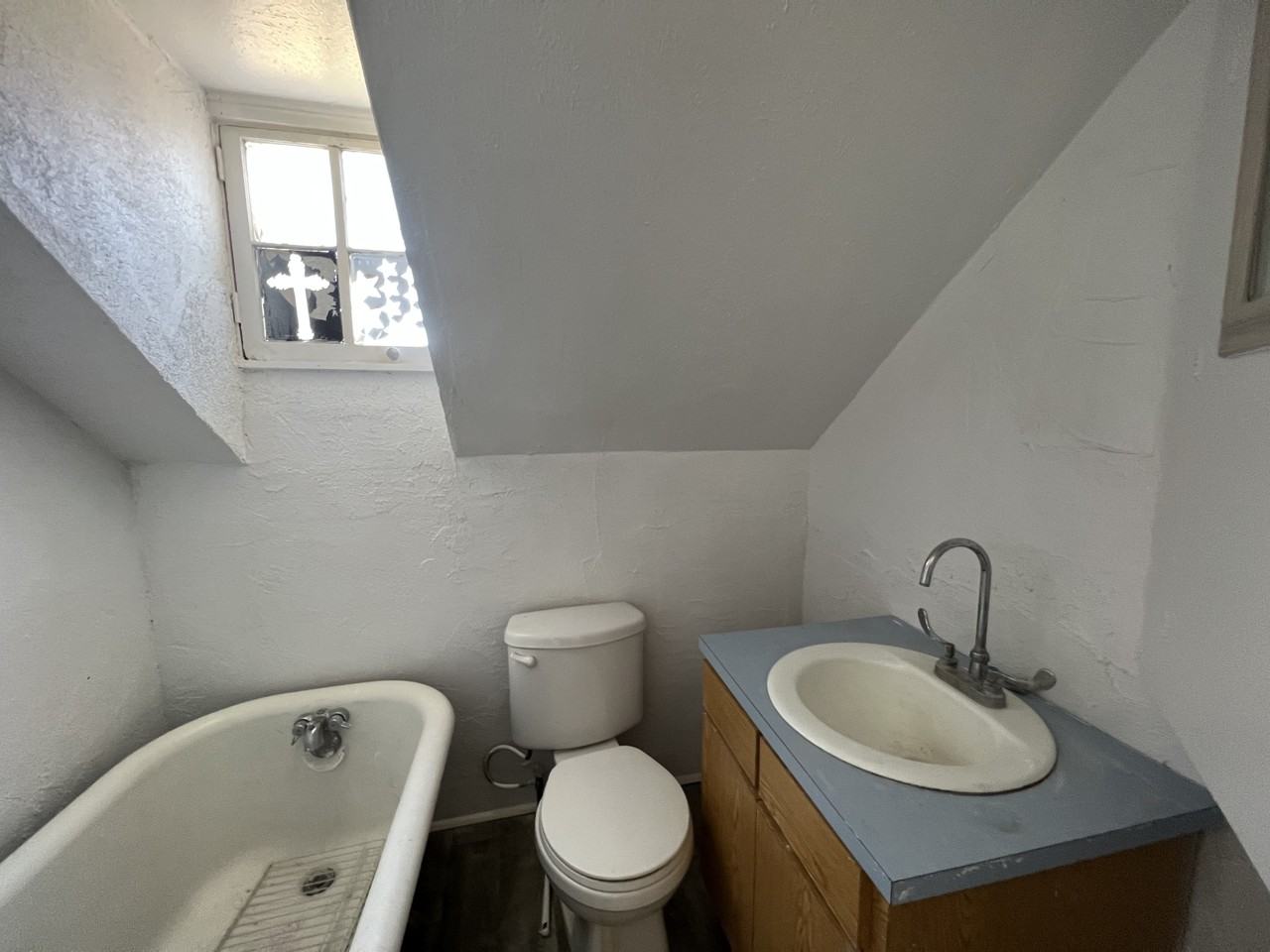 1607 Avenue X - Photo 7 of 7