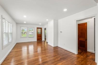 3201 Davenport Rd #1 - Photo 4 of 22
