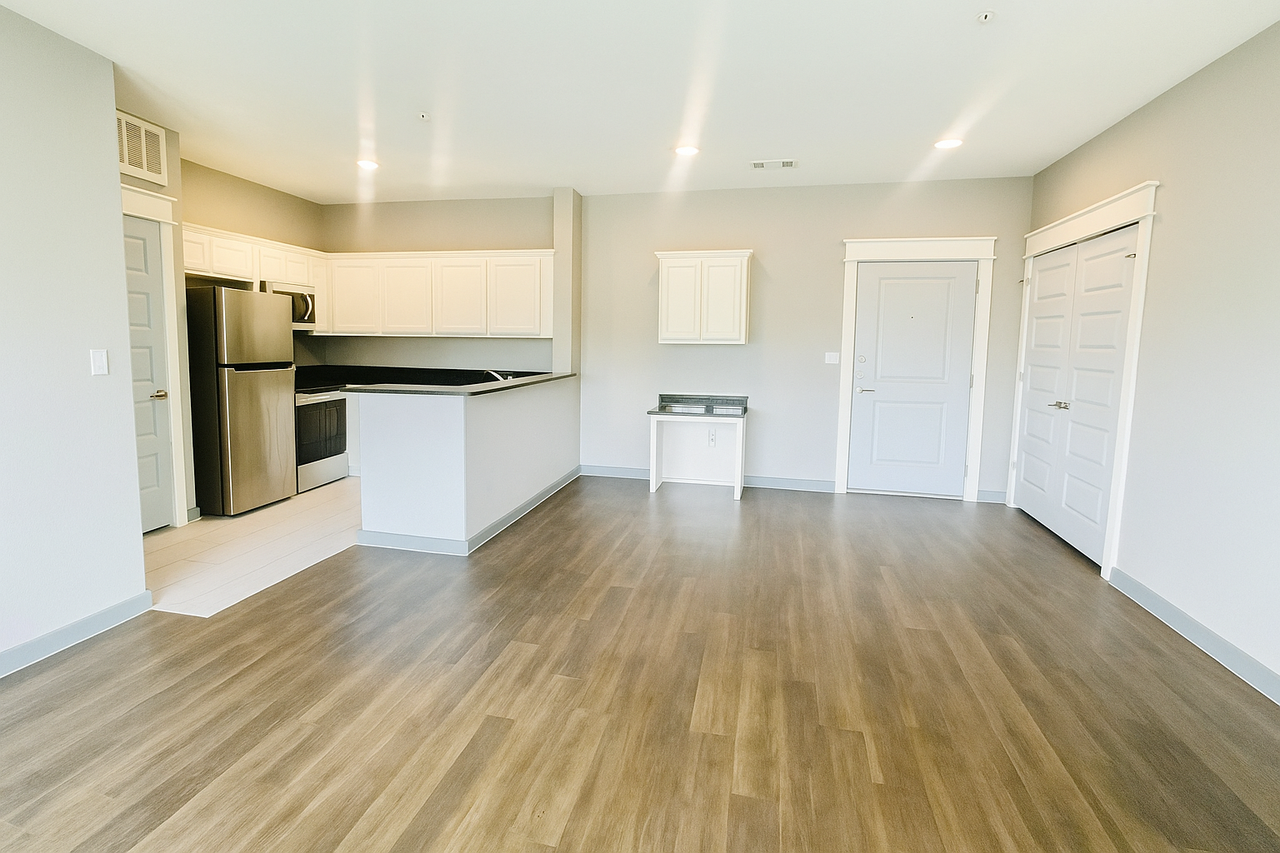 200 200 Maple Lane1201 #1201 - Photo 5 of 39