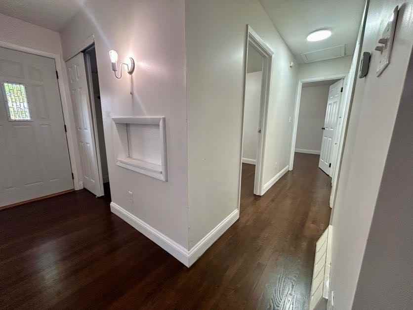 5148 Fullerton Dr #1 - Photo 6 of 24