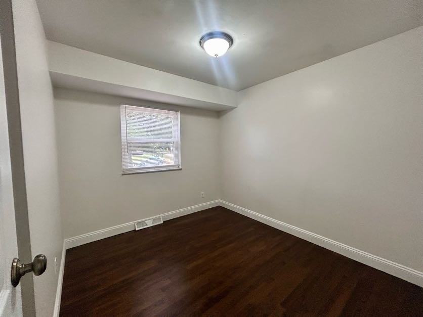 5148 Fullerton Dr #1 - Photo 7 of 24