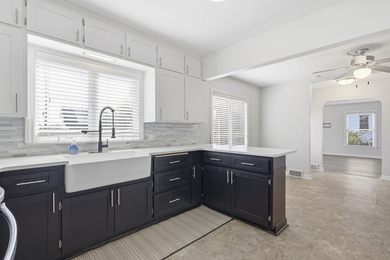 9128 Austin Rd #1 - Photo 5 of 24