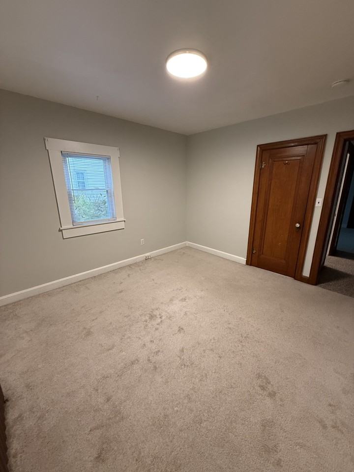 806 Potomac Avenue #1 - Photo 7 of 10