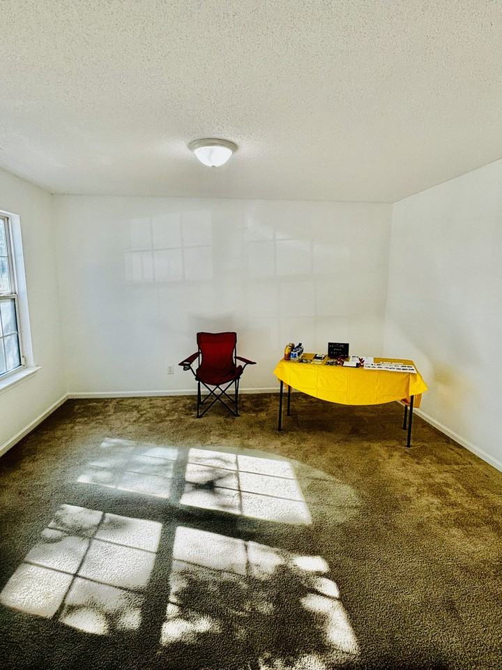 1 Blackberry Ln #1 - Photo 2 of 6