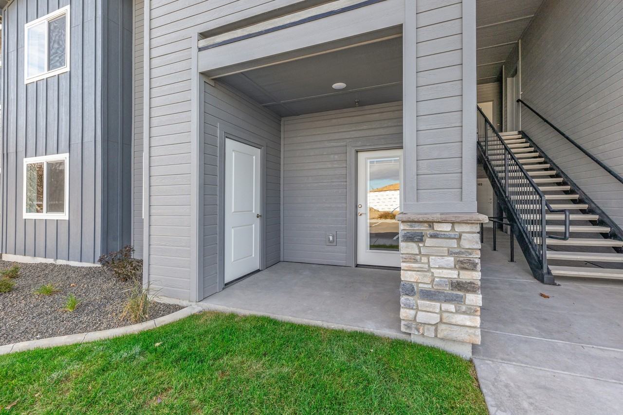 Load #1617-202 - Photo 6 of 17