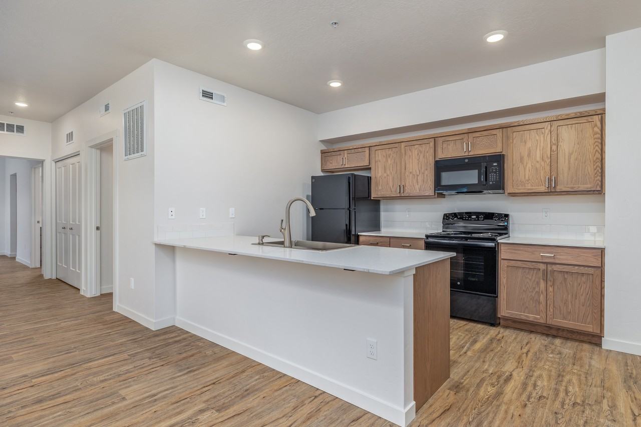 83605 Load #1611-101 - Photo 7 of 48