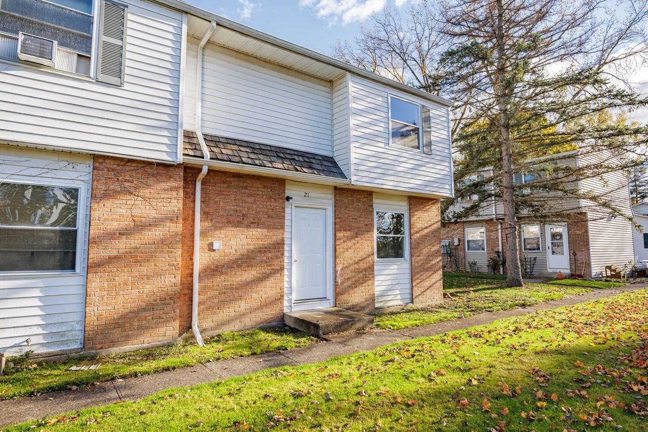 168 Sackett Rd #19 - Photo 2 of 4