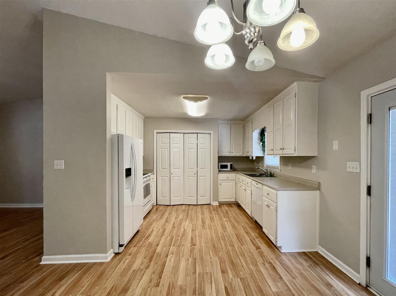 5 Winchester Road #1 - Photo 4 of 14