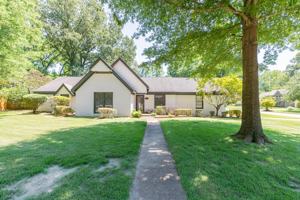 featured image of 8501 Buckthorn Drive #1