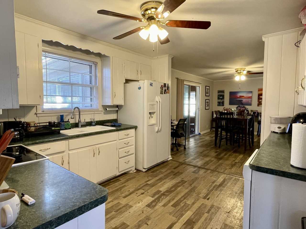 101 Loretta Dr #1 - Photo 3 of 8