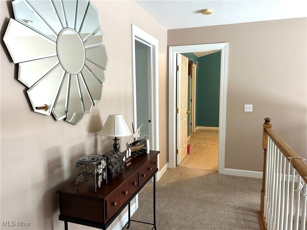 325 Moccasin Trl - Photo 7 of 21