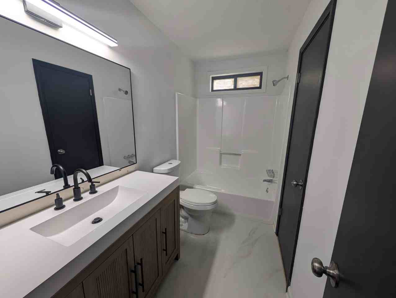 1478 N Diane Ct Se #A - Photo 4 of 11