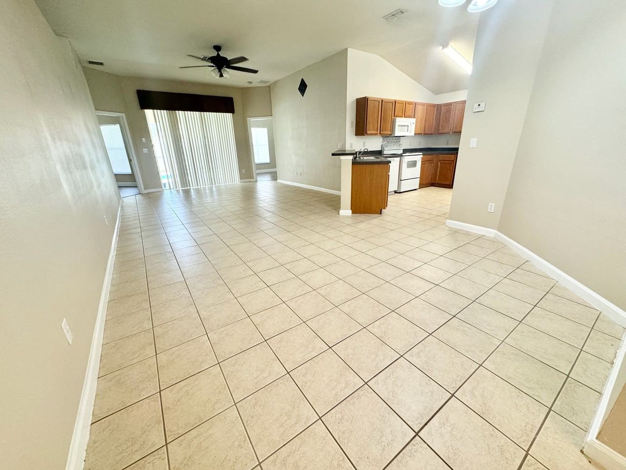 3103 Rawcliffe Rd #1 - Photo 3 of 18