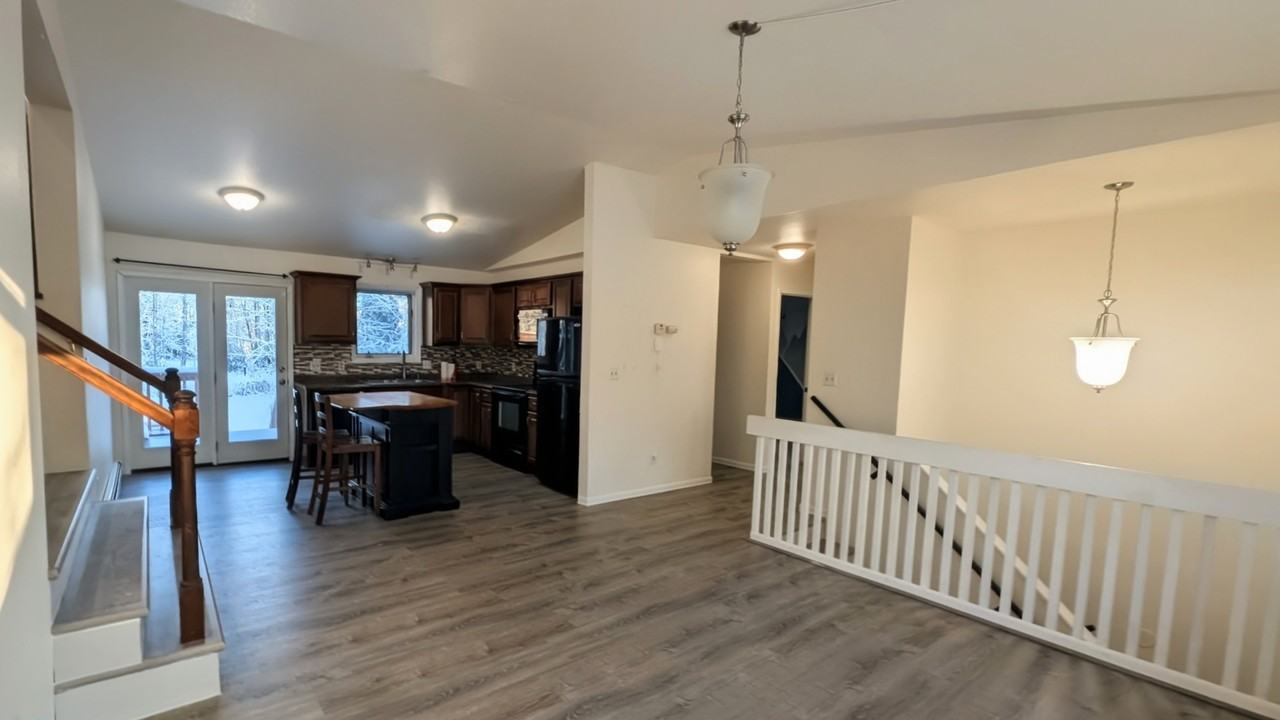 3580 Wildwood Dr #1 - Photo 3 of 18