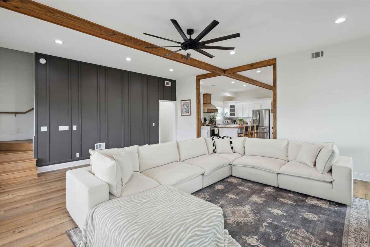 1513 Paris Ave #1 - Photo 3 of 49