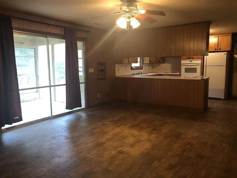 1502 Mike Ann Drive #2 - Photo 2 of 8