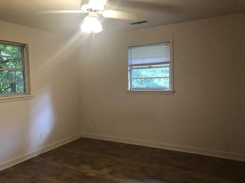 1502 Mike Ann Drive #2 - Photo 7 of 8