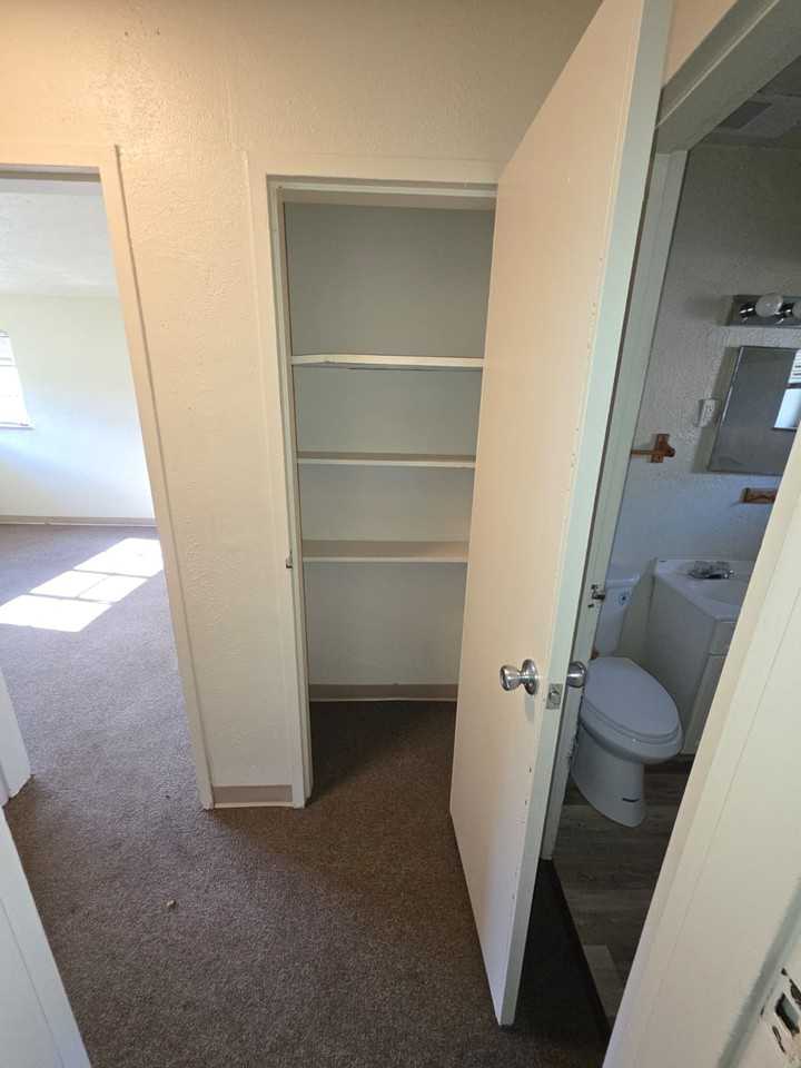 510 E Pittsburgh Mckeesport Blvd #20 - Photo 2 of 15