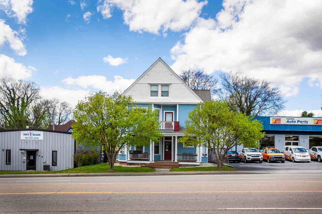 813 Hall of Fame Drive #1 - Photo 4 of 24