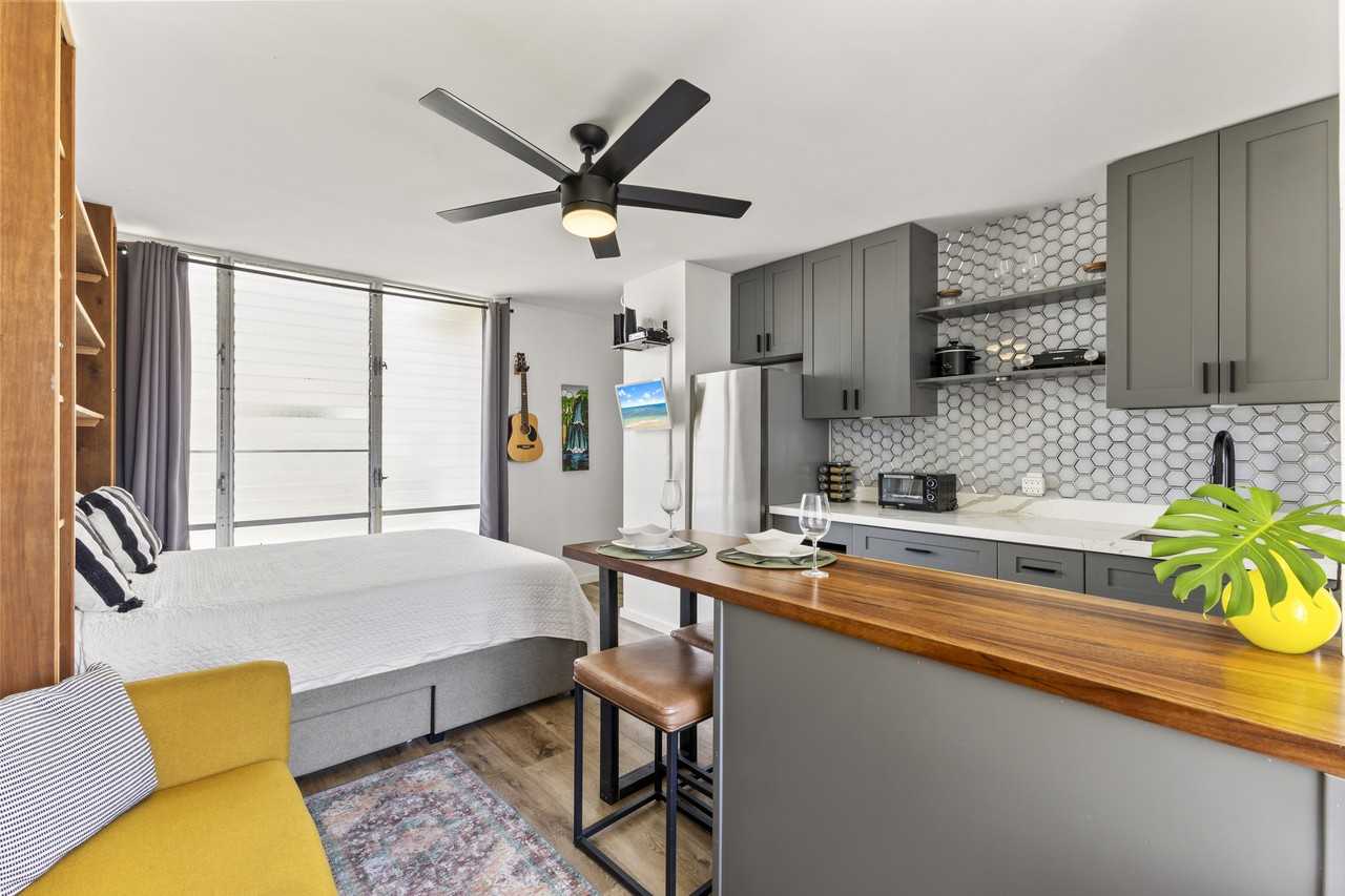 249 Kapili St Apt 501a #501A - Photo 5 of 10