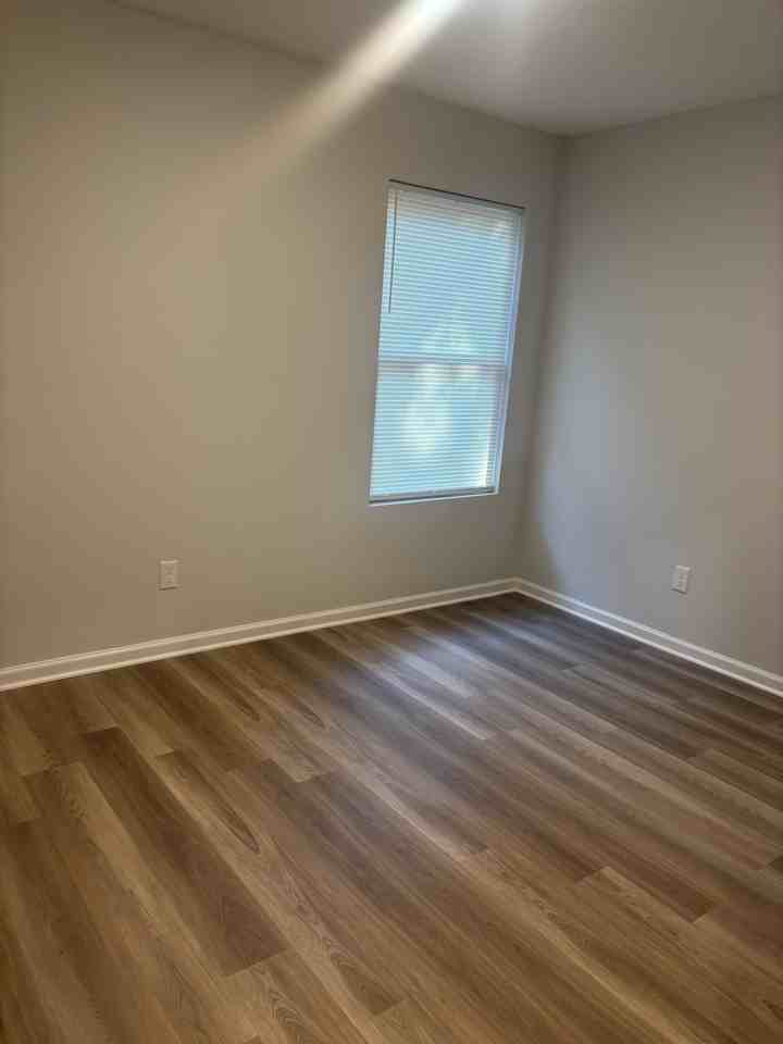 5383 Clinchport Circle #1 - Photo 7 of 11