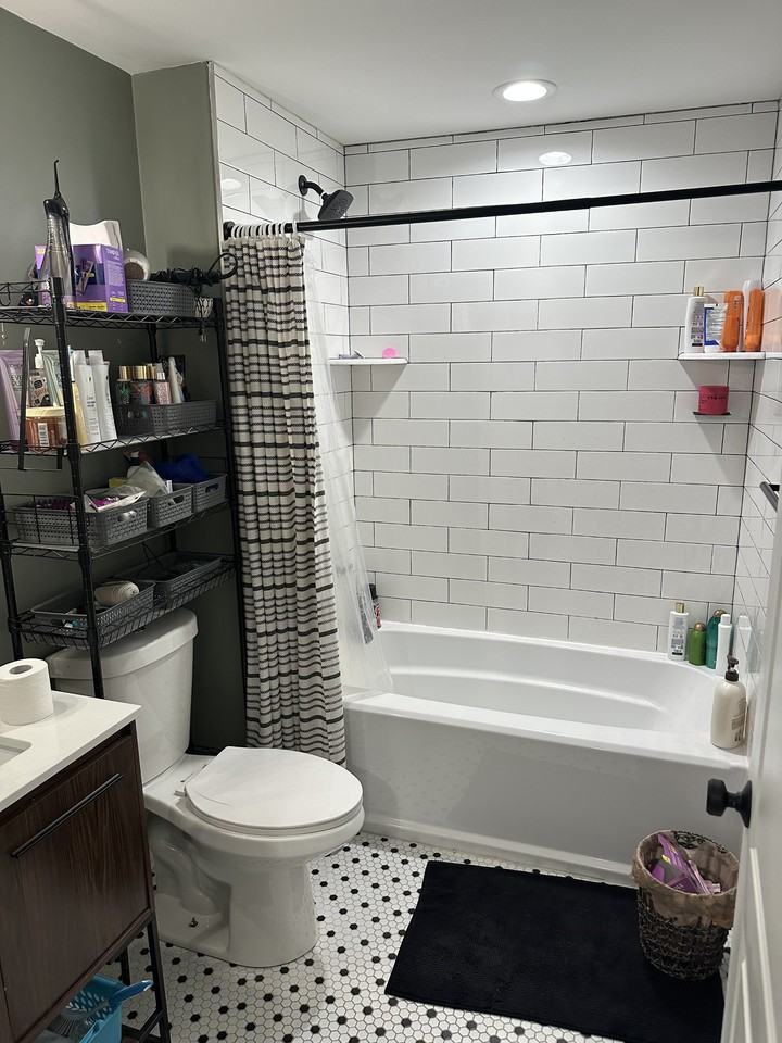 1044 Washington Avenue #2 - Photo 3 of 11