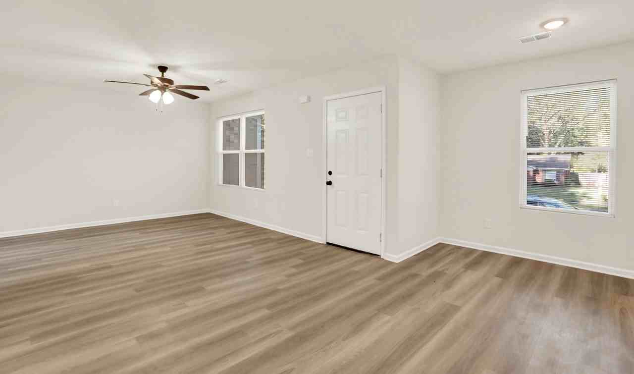 3281 Madewell St #1 - Photo 7 of 13