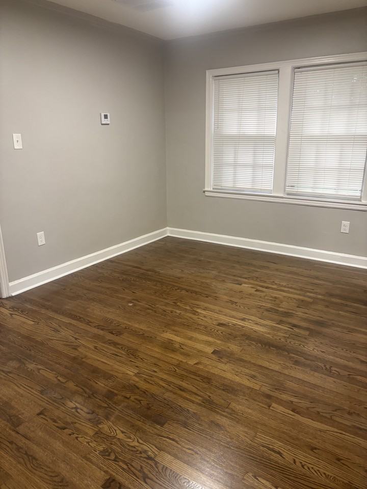 1622 Alta Vista Avenue #1 - Photo 5 of 9