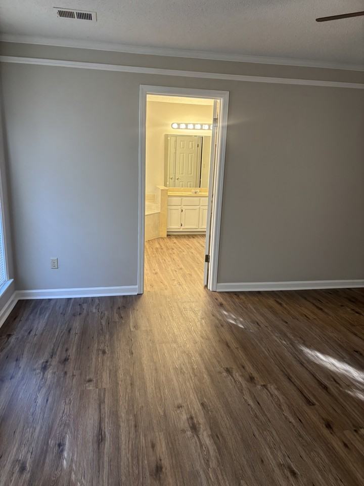 4197 Oak Valley Dr #1 - Photo 7 of 12