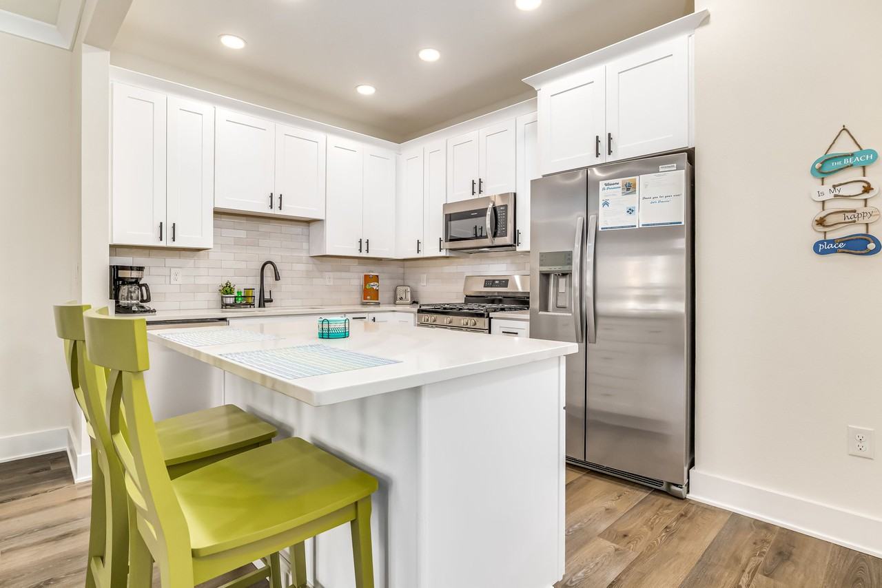 536 North Boulevard #A - Photo 7 of 25