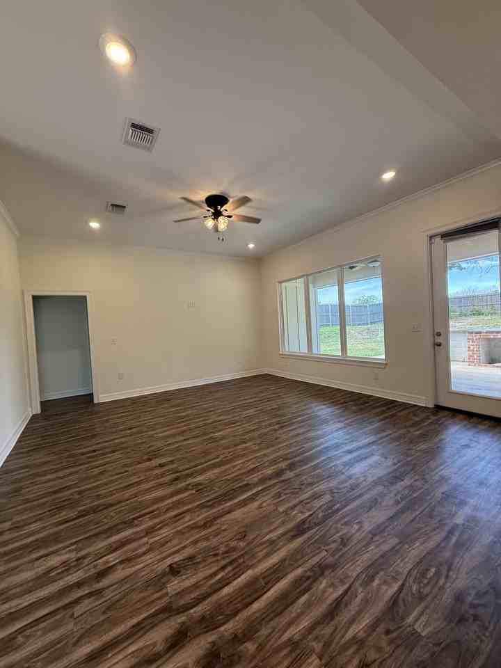 209 Shirey Ln #1 - Photo 3 of 30