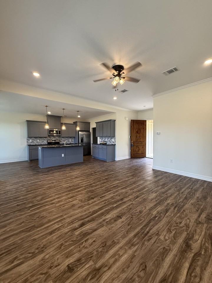 209 Shirey Ln #1 - Photo 4 of 30