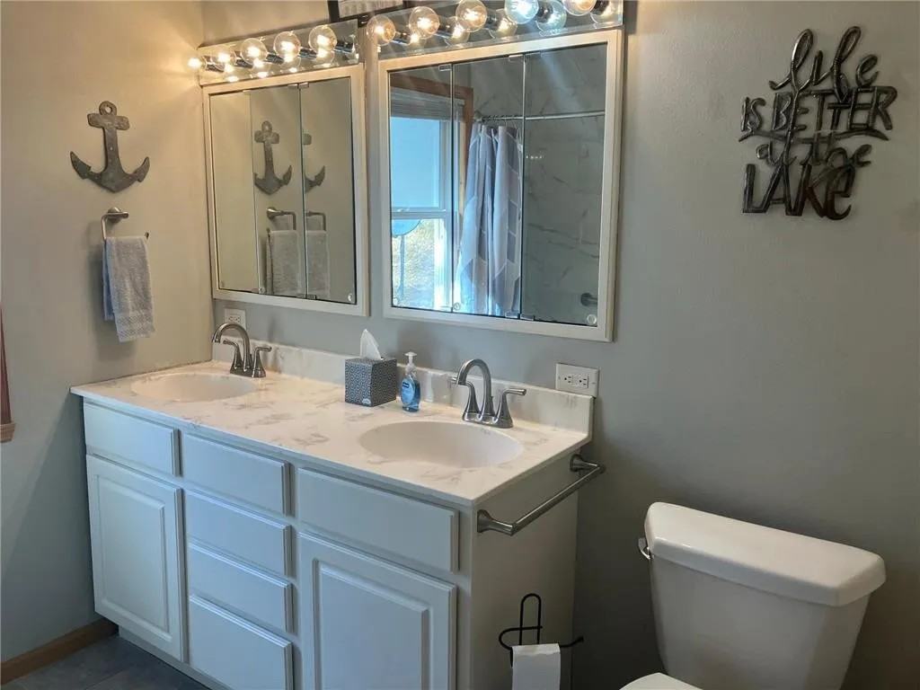 1315 Summit Ave #1 - Photo 7 of 17