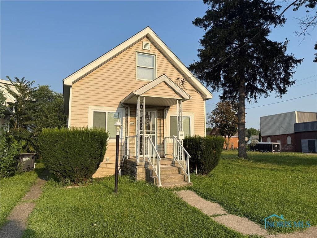 3319 Maple Street #1 - Photo 2 of 45