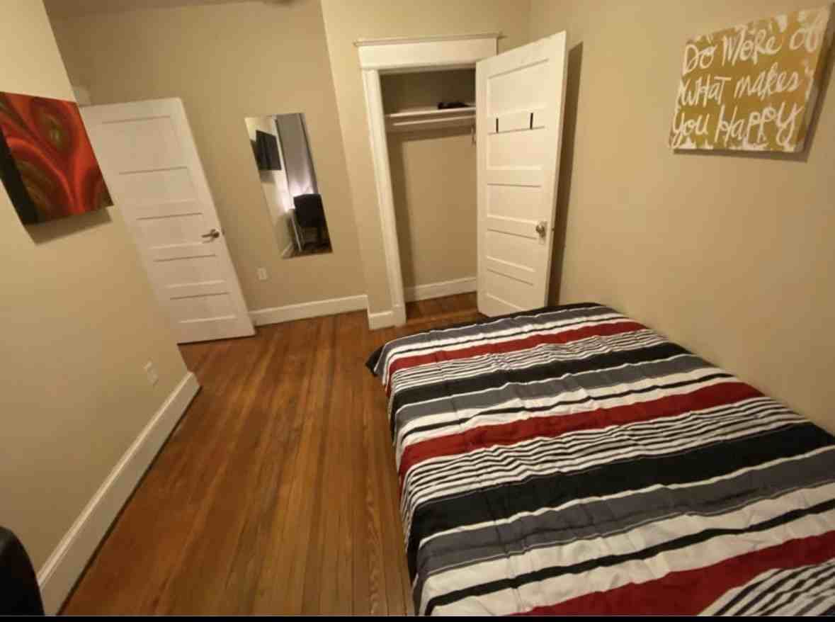 2626 11th Street Northwest - Photo 2 of 8