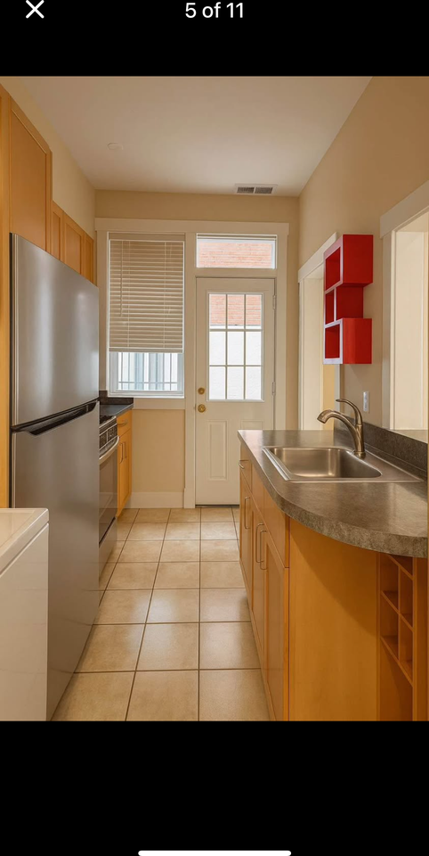 2626 11th Street Northwest - Photo 3 of 8