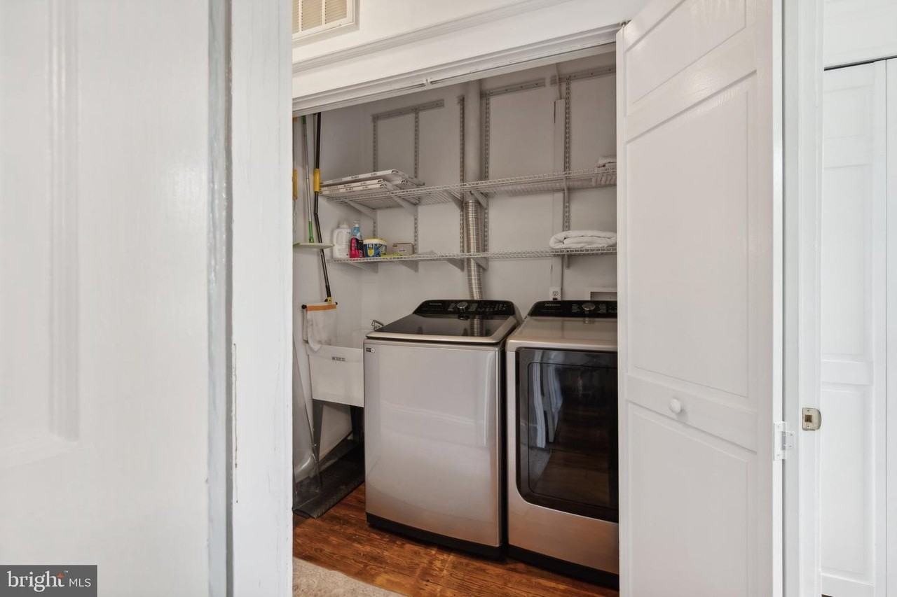 1854 3rd Street Northwest #F1-1 - Photo 2 of 3