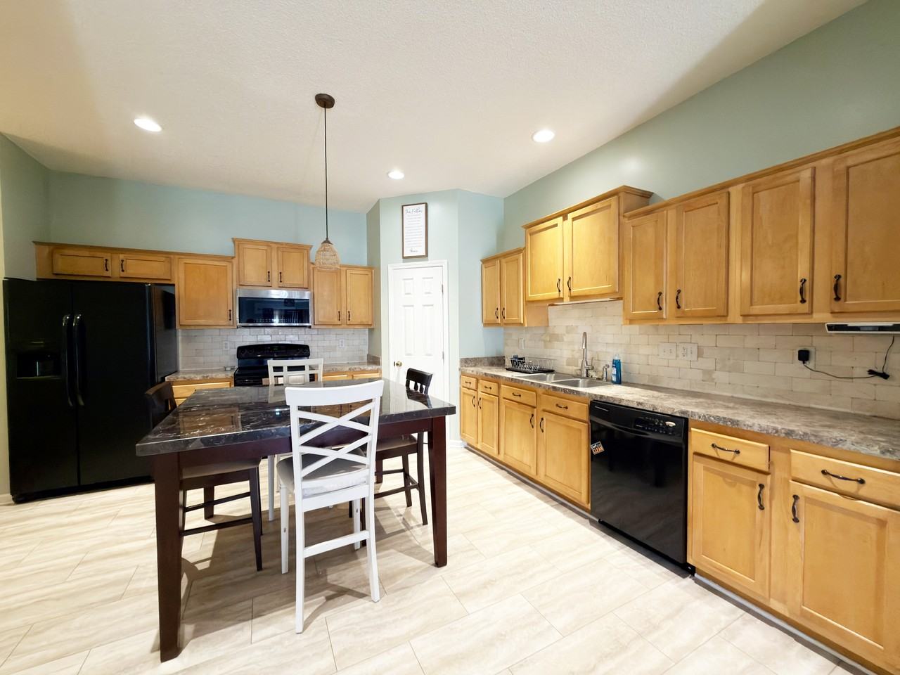 8663 Julia Marie Cir #1 - Photo 4 of 8