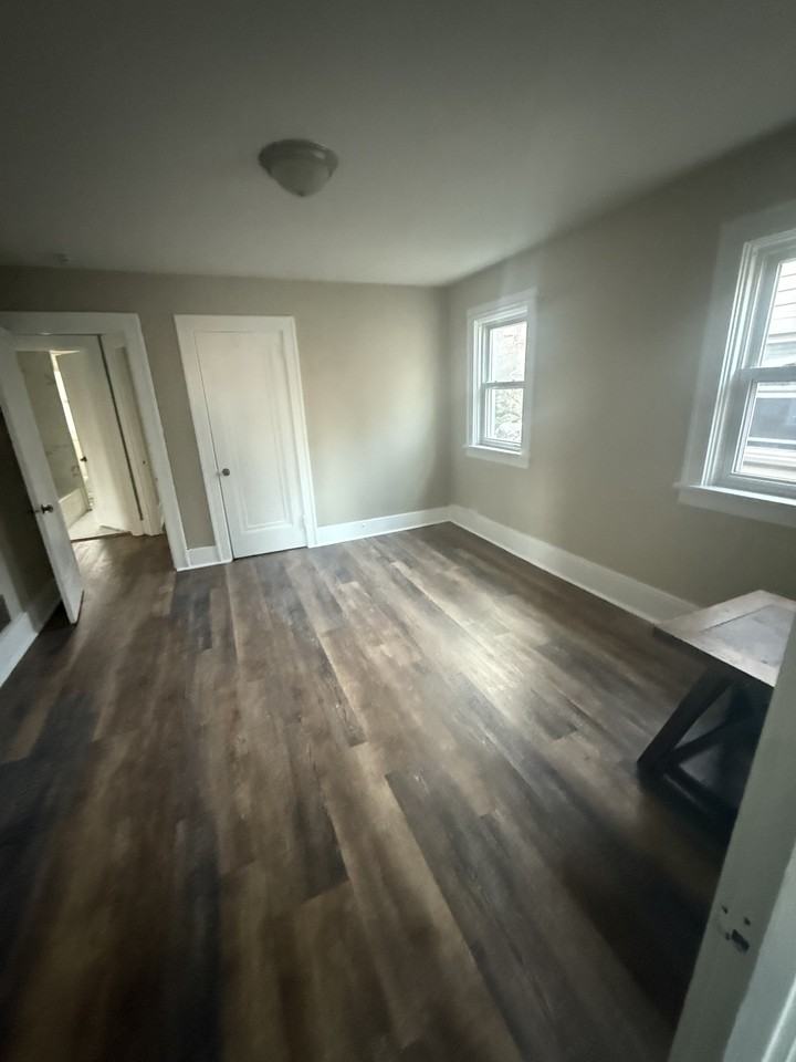 2900 Clermont Avenue #2 - Photo 5 of 10