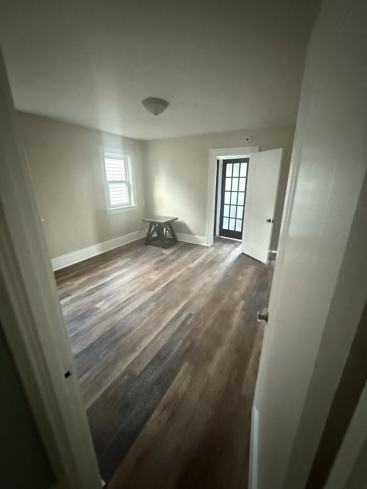 2900 Clermont Avenue #2 - Photo 6 of 10