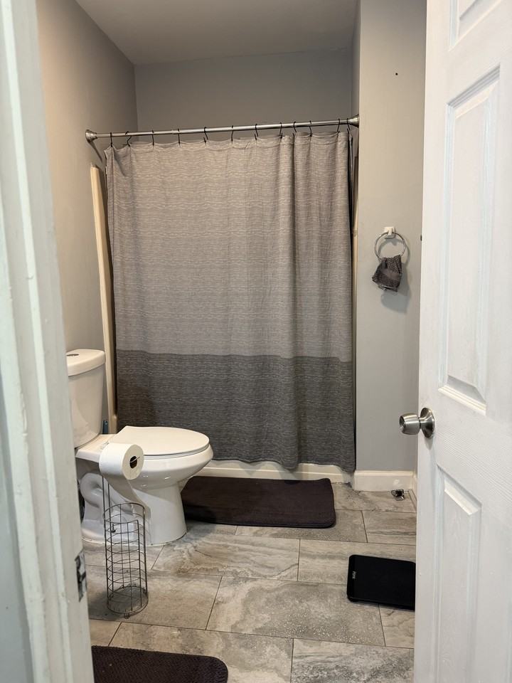 2545 Brownsville Road #4 - Photo 5 of 8