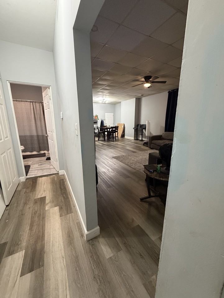 2545 Brownsville Road #4 - Photo 7 of 8