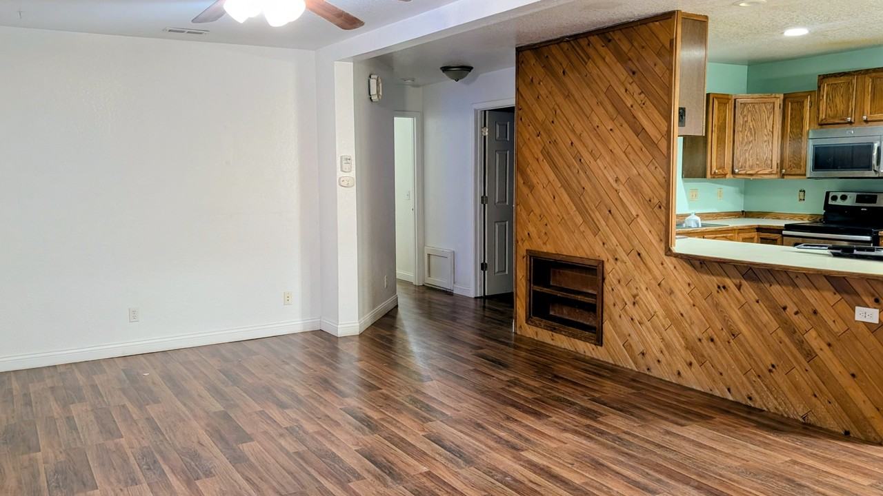 1432 25th Avenue #3 - Photo 3 of 12