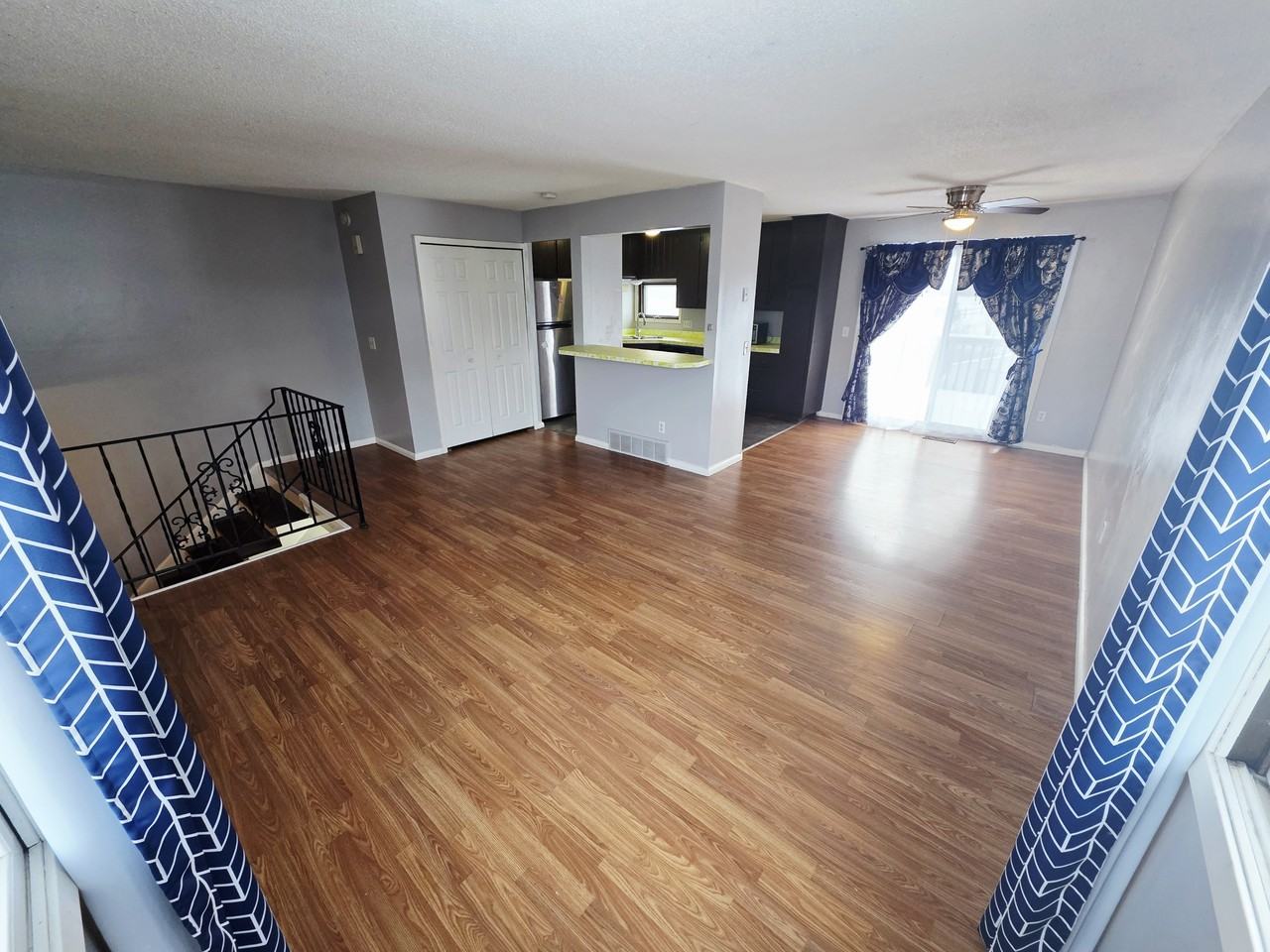 8425 Brunswick Ave N #1 - Photo 3 of 18