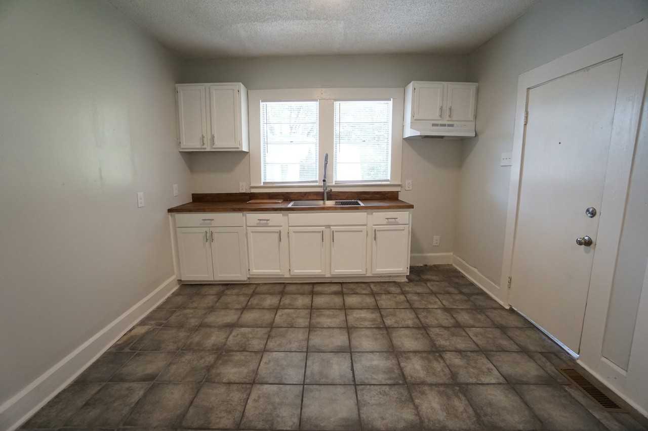 1906 15th Court North #1 - Photo 6 of 19