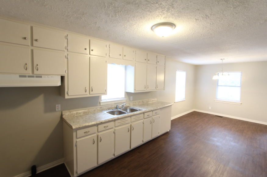 816 Vanderbilt Street #1 - Photo 4 of 15